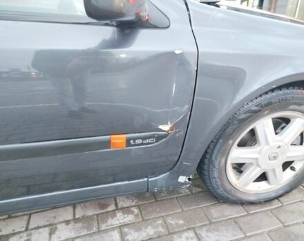 Серый Рено 4, объемом двигателя 1.9 л и пробегом 410 тыс. км за 2500 $, фото 9 на Automoto.ua