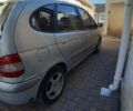 Сірий Рено 4, об'ємом двигуна 1.6 л та пробігом 271 тис. км за 2003 $, фото 3 на Automoto.ua