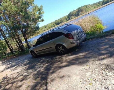 Серый Рено 4, объемом двигателя 1.9 л и пробегом 290 тыс. км за 3300 $, фото 1 на Automoto.ua