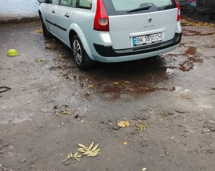 Серый Рено 4, объемом двигателя 1.4 л и пробегом 205 тыс. км за 3900 $, фото 2 на Automoto.ua