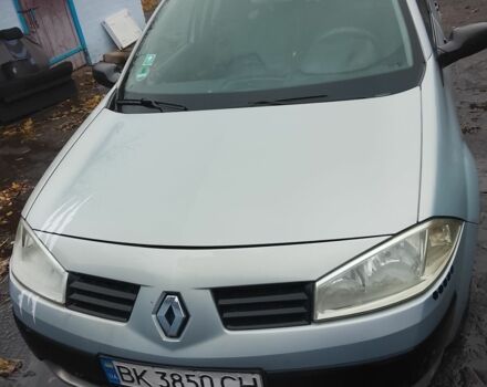 Серый Рено 4, объемом двигателя 1.4 л и пробегом 205 тыс. км за 3900 $, фото 3 на Automoto.ua