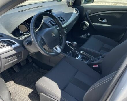 Серый Рено 4, объемом двигателя 1.6 л и пробегом 218 тыс. км за 7000 $, фото 10 на Automoto.ua