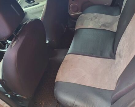 Серый Рено 4, объемом двигателя 1.6 л и пробегом 230 тыс. км за 5500 $, фото 3 на Automoto.ua