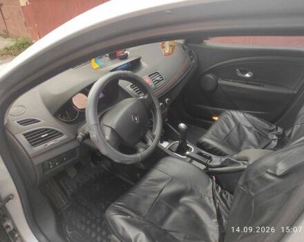 Сірий Рено 4, об'ємом двигуна 1.5 л та пробігом 278 тис. км за 5510 $, фото 10 на Automoto.ua