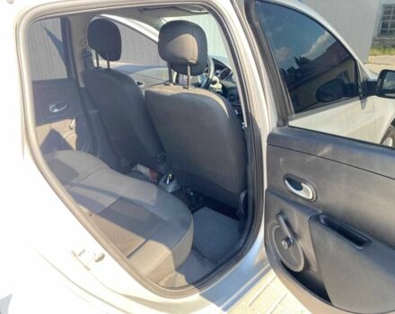 Сірий Рено 4, об'ємом двигуна 1.5 л та пробігом 270 тис. км за 5200 $, фото 7 на Automoto.ua