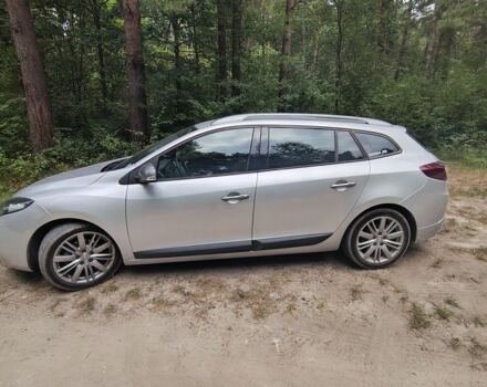 Серый Рено 4, объемом двигателя 1.5 л и пробегом 196 тыс. км за 8300 $, фото 3 на Automoto.ua