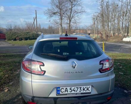 Сірий Рено 4, об'ємом двигуна 1.5 л та пробігом 210 тис. км за 7300 $, фото 4 на Automoto.ua