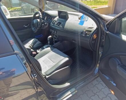 Серый Рено 4, объемом двигателя 1.5 л и пробегом 332 тыс. км за 7500 $, фото 3 на Automoto.ua