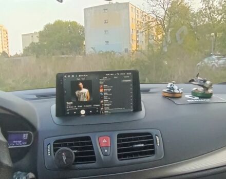 Серый Рено 4, объемом двигателя 1.5 л и пробегом 332 тыс. км за 7500 $, фото 5 на Automoto.ua