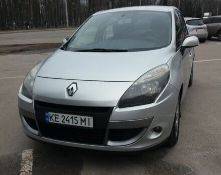 Серый Рено 4, объемом двигателя 1.5 л и пробегом 260 тыс. км за 7663 $, фото 3 на Automoto.ua