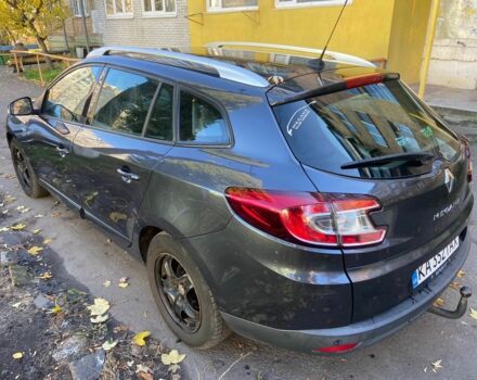 Сірий Рено 4, об'ємом двигуна 1.5 л та пробігом 320 тис. км за 7000 $, фото 2 на Automoto.ua