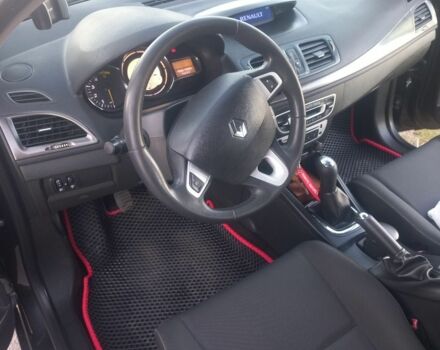 Серый Рено 4, объемом двигателя 1.5 л и пробегом 208 тыс. км за 7200 $, фото 9 на Automoto.ua