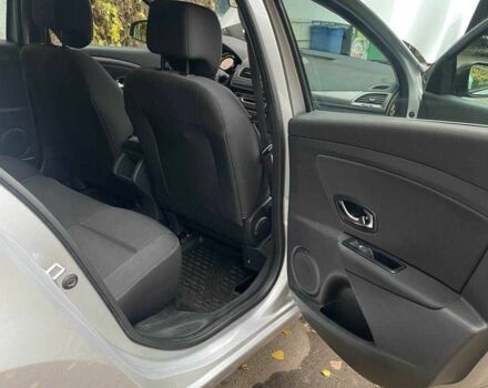 Серый Рено 4, объемом двигателя 1.5 л и пробегом 281 тыс. км за 7400 $, фото 5 на Automoto.ua