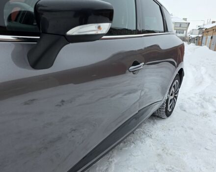 Сірий Рено 4, об'ємом двигуна 1.5 л та пробігом 286 тис. км за 7500 $, фото 2 на Automoto.ua