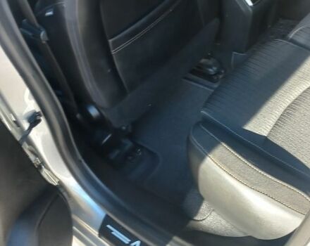 Сірий Рено 4, об'ємом двигуна 1.5 л та пробігом 208 тис. км за 12523 $, фото 18 на Automoto.ua