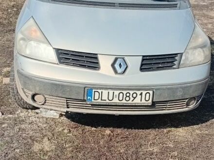 Серый Рено 4, объемом двигателя 0 л и пробегом 177 тыс. км за 2000 $, фото 1 на Automoto.ua