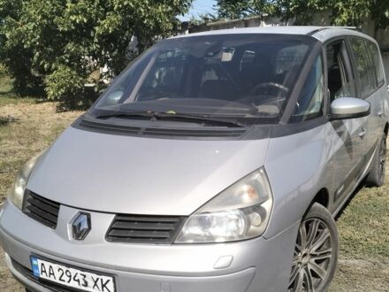 Серый Рено 4, объемом двигателя 2.2 л и пробегом 349 тыс. км за 2900 $, фото 1 на Automoto.ua