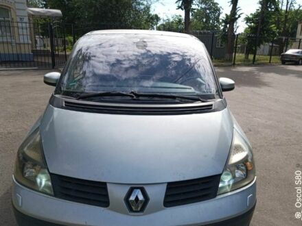 Серый Рено 4, объемом двигателя 3 л и пробегом 309 тыс. км за 2700 $, фото 1 на Automoto.ua