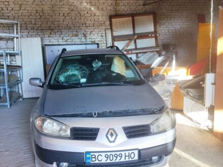 Серый Рено 4, объемом двигателя 1.5 л и пробегом 338 тыс. км за 2100 $, фото 1 на Automoto.ua
