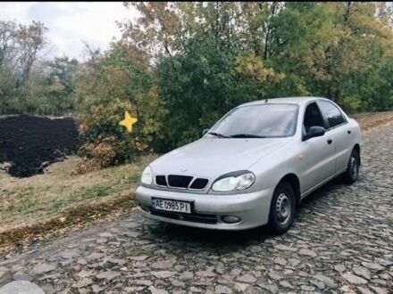 Серый Рено 4, объемом двигателя 1.5 л и пробегом 163 тыс. км за 3300 $, фото 1 на Automoto.ua