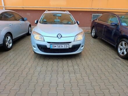 Серый Рено 4, объемом двигателя 1.6 л и пробегом 230 тыс. км за 5500 $, фото 1 на Automoto.ua