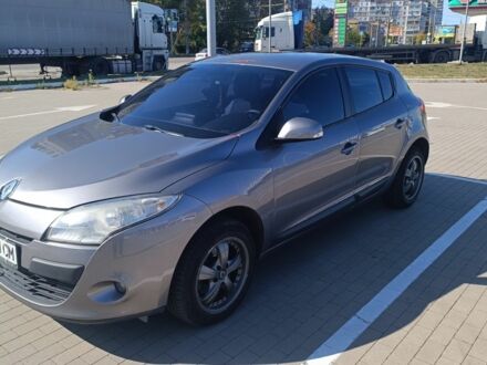 Сірий Рено 4, об'ємом двигуна 1.5 л та пробігом 280 тис. км за 7100 $, фото 1 на Automoto.ua