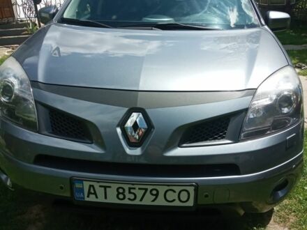 Рено 4 2010 у Коломые на Automoto.ua Сірий Рено 4, об'ємом двигуна 0 л та пробігом 194 тис. км за 8700 $, фото 1 на Automoto.ua