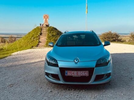 Серый Рено 4, объемом двигателя 1.5 л и пробегом 198 тыс. км за 7950 $, фото 1 на Automoto.ua