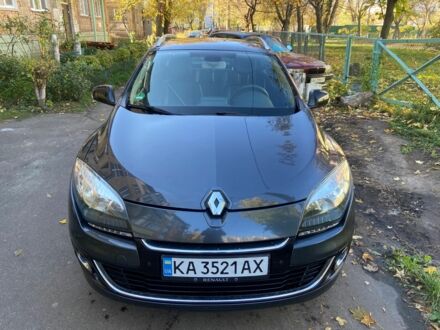 Сірий Рено 4, об'ємом двигуна 1.5 л та пробігом 320 тис. км за 7000 $, фото 1 на Automoto.ua