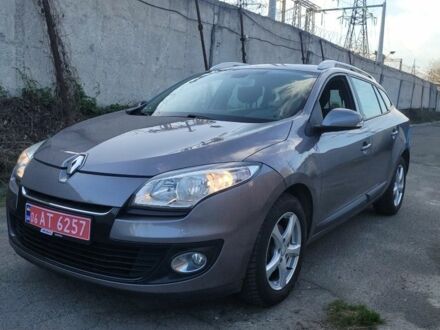 Сірий Рено 4, об'ємом двигуна 1.5 л та пробігом 265 тис. км за 7300 $, фото 1 на Automoto.ua