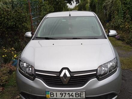 Рено 4 2015 у Полтаві на Automoto.ua Сірий Рено 4, об'ємом двигуна 1.1 л та пробігом 115 тис. км за 5200 $, фото 1 на Automoto.ua