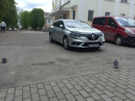 Серый Рено 4, объемом двигателя 1.5 л и пробегом 170 тыс. км за 11400 $, фото 1 на Automoto.ua