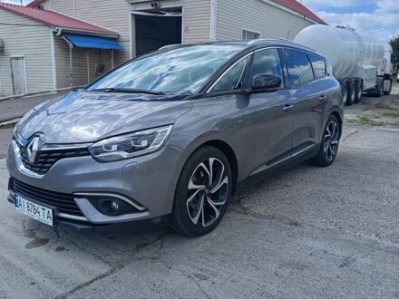 Серый Рено 4, объемом двигателя 1.5 л и пробегом 263 тыс. км за 15000 $, фото 1 на Automoto.ua