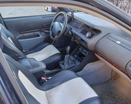 Синий Рено 4, объемом двигателя 1.9 л и пробегом 100 тыс. км за 1200 $, фото 5 на Automoto.ua