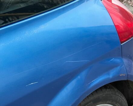 Синій Рено 4, об'ємом двигуна 2 л та пробігом 140 тис. км за 4500 $, фото 3 на Automoto.ua