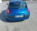 Синий Рено 4, объемом двигателя 1.6 л и пробегом 290 тыс. км за 4000 $, фото 2 на Automoto.ua
