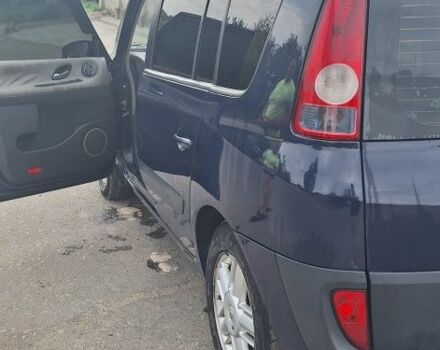 Синий Рено 4, объемом двигателя 1.9 л и пробегом 317 тыс. км за 7000 $, фото 3 на Automoto.ua