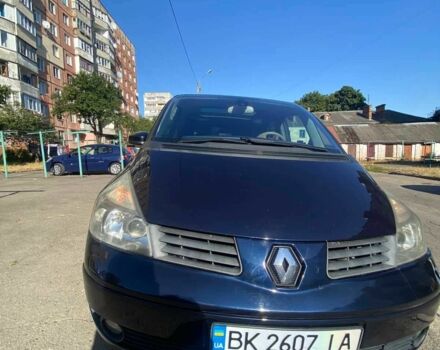 Синий Рено 4, объемом двигателя 2.2 л и пробегом 350 тыс. км за 2836 $, фото 7 на Automoto.ua