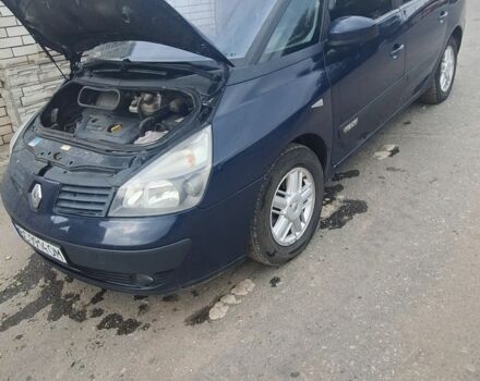 Синий Рено 4, объемом двигателя 1.9 л и пробегом 317 тыс. км за 7000 $, фото 2 на Automoto.ua