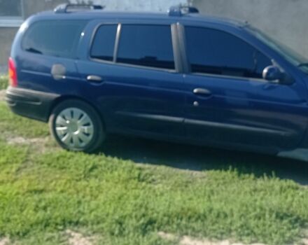 Синий Рено 4, объемом двигателя 1.6 л и пробегом 200 тыс. км за 1900 $, фото 2 на Automoto.ua