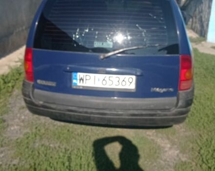 Синий Рено 4, объемом двигателя 1.6 л и пробегом 200 тыс. км за 1900 $, фото 4 на Automoto.ua