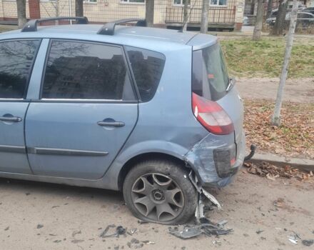 Синій Рено 4, об'ємом двигуна 1.5 л та пробігом 340 тис. км за 2700 $, фото 3 на Automoto.ua