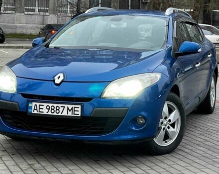 Синий Рено 4, объемом двигателя 1.5 л и пробегом 296 тыс. км за 7700 $, фото 2 на Automoto.ua