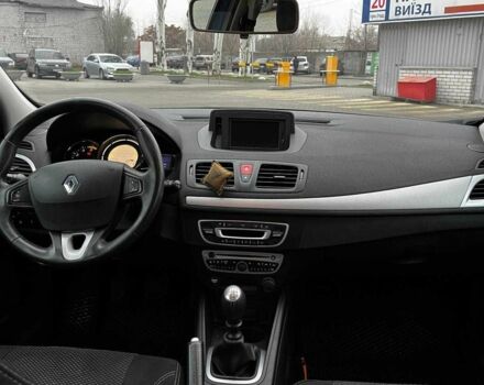 Синий Рено 4, объемом двигателя 1.5 л и пробегом 296 тыс. км за 7700 $, фото 16 на Automoto.ua