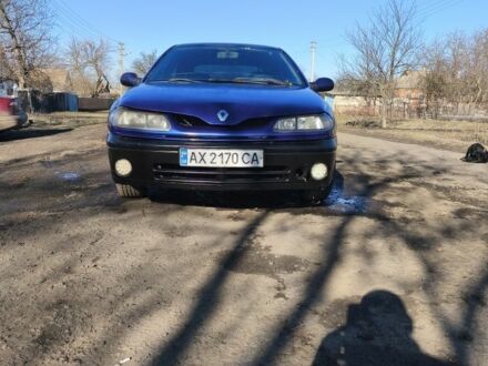 Синий Рено 4, объемом двигателя 1.8 л и пробегом 270 тыс. км за 1300 $, фото 1 на Automoto.ua