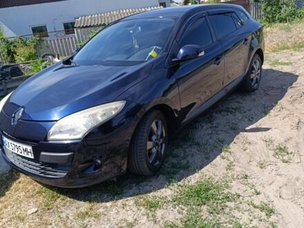 Синий Рено 4, объемом двигателя 1.6 л и пробегом 178 тыс. км за 7500 $, фото 1 на Automoto.ua