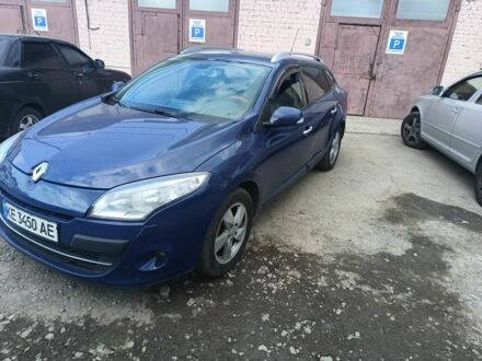 Рено 4 2011 у Дніпро (Дніпропетровську) на Automoto.ua Синій Рено 4, об'ємом двигуна 1.5 л та пробігом 330 тис. км за 6000 $, фото 1 на Automoto.ua