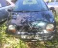 Зеленый Рено 4, объемом двигателя 1 л и пробегом 120 тыс. км за 500 $, фото 1 на Automoto.ua