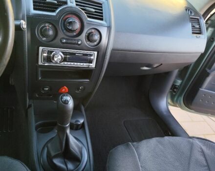 Зеленый Рено 4, объемом двигателя 1.4 л и пробегом 180 тыс. км за 4199 $, фото 5 на Automoto.ua