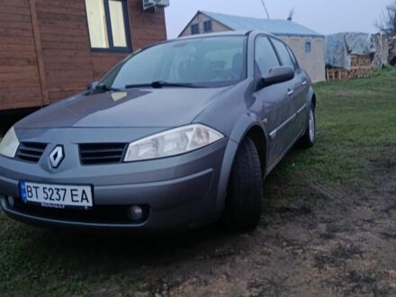 Зелений Рено 4, об'ємом двигуна 1.6 л та пробігом 234 тис. км за 5100 $, фото 1 на Automoto.ua